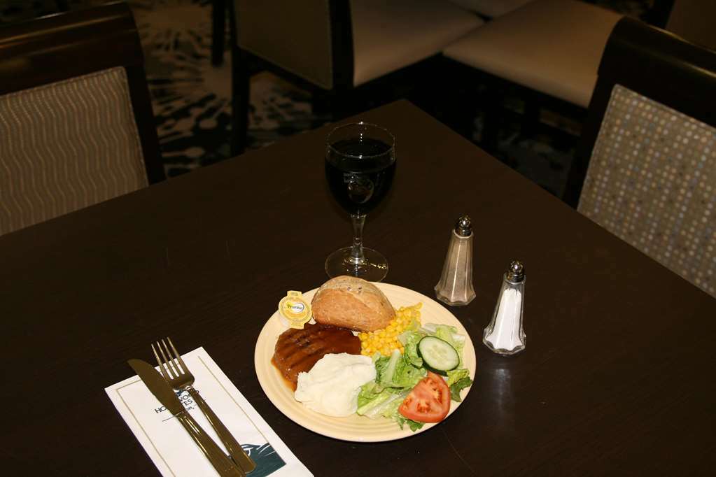 Homewood Suites By Hilton Cedar Rapids-North Restaurant foto